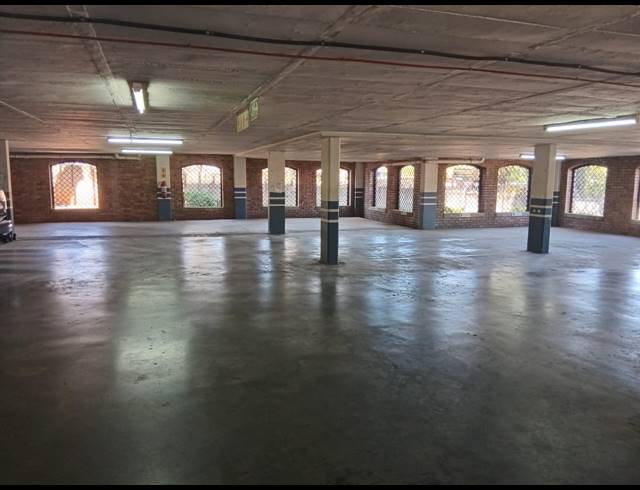 513M² OFFICE TO LET IN BRYANSTON